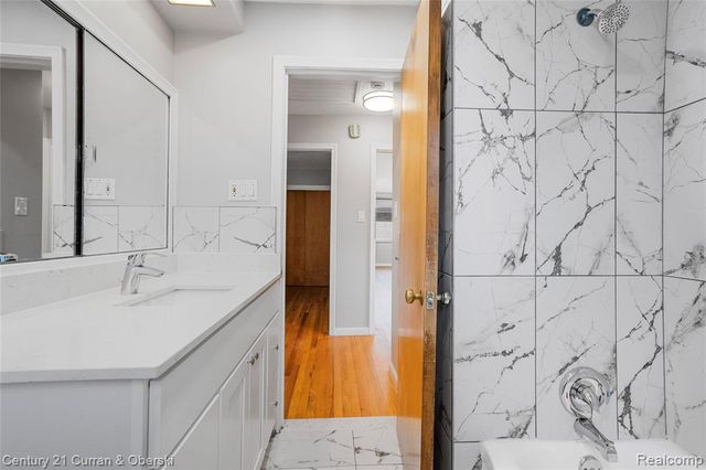 9335 Louis Street, Redford, MI 48239