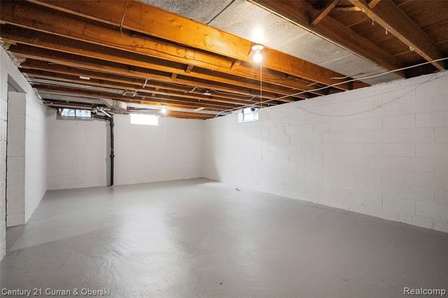 9335 Louis Street, Redford, MI 48239