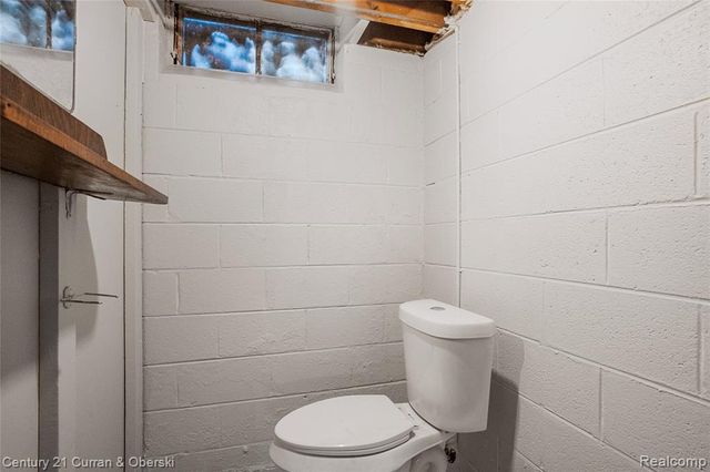 9335 Louis Street, Redford, MI 48239