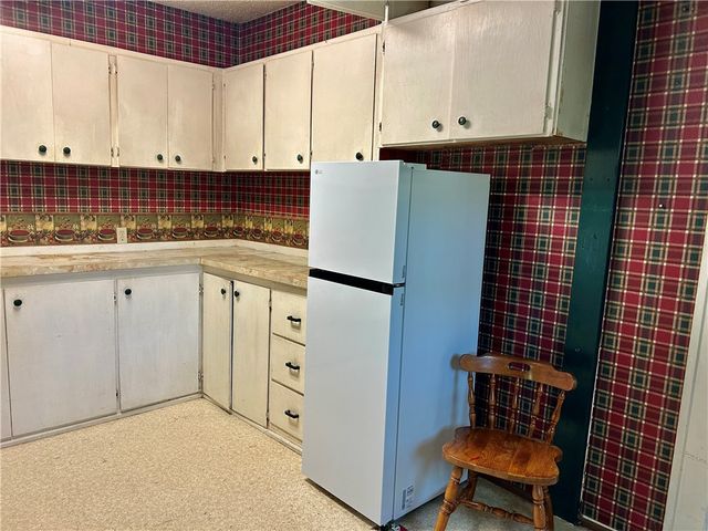 4791 Walnut Grove, Colcord, OK 74338