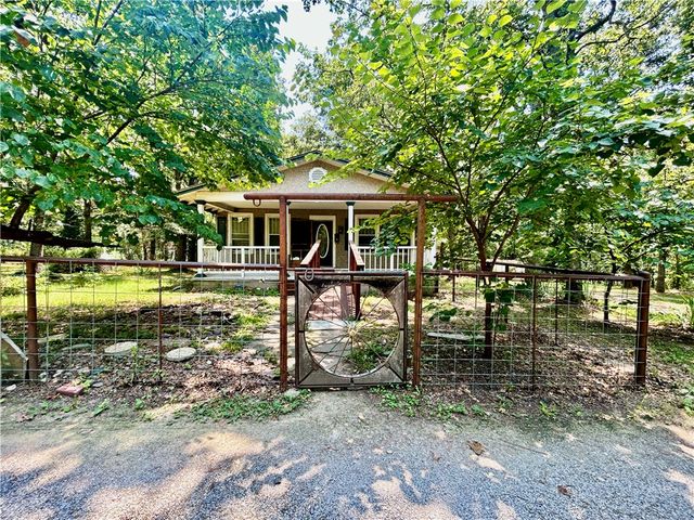 4791 Walnut Grove, Colcord, OK 74338