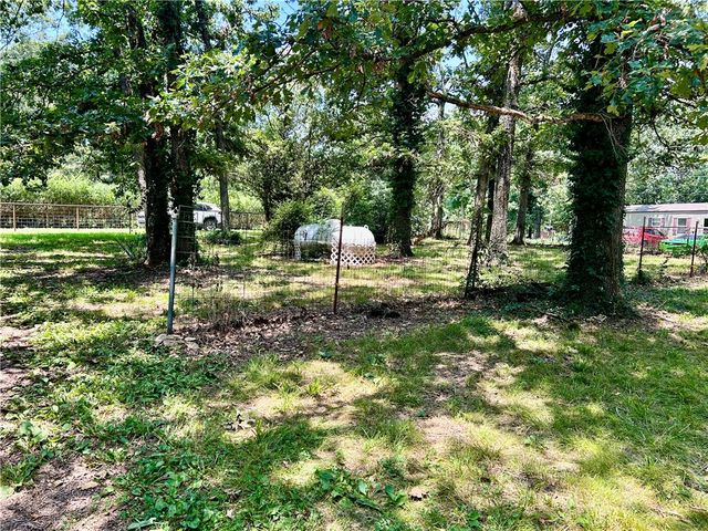 4791 Walnut Grove, Colcord, OK 74338