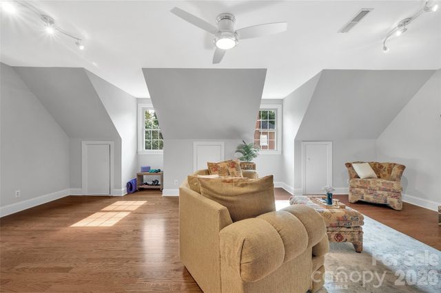 10108 Lampkin Way, Charlotte, NC 28269