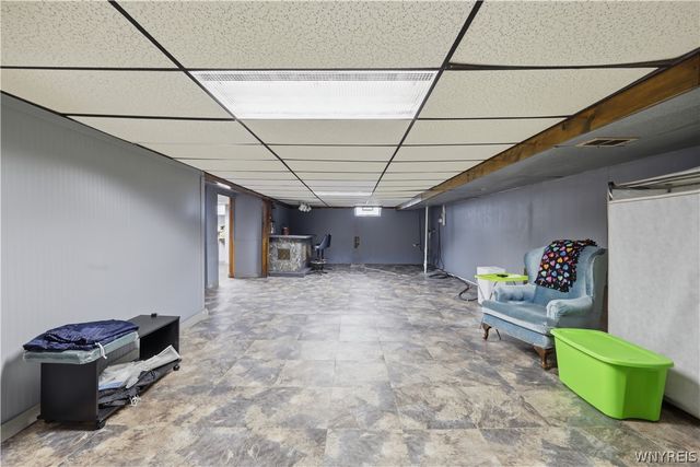 137 Cornwall Ave, Tonawanda, NY 14150
