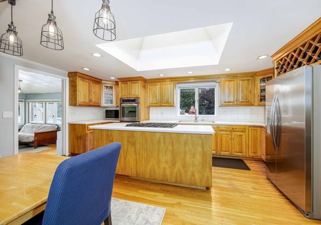 281 Village Street, Medway, MA 02053