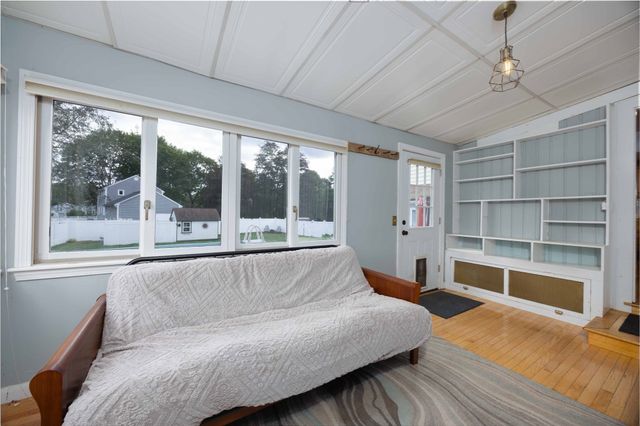 281 Village Street, Medway, MA 02053