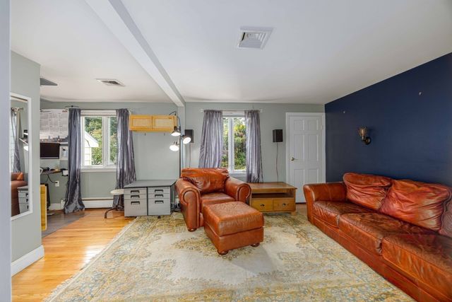 281 Village Street, Medway, MA 02053
