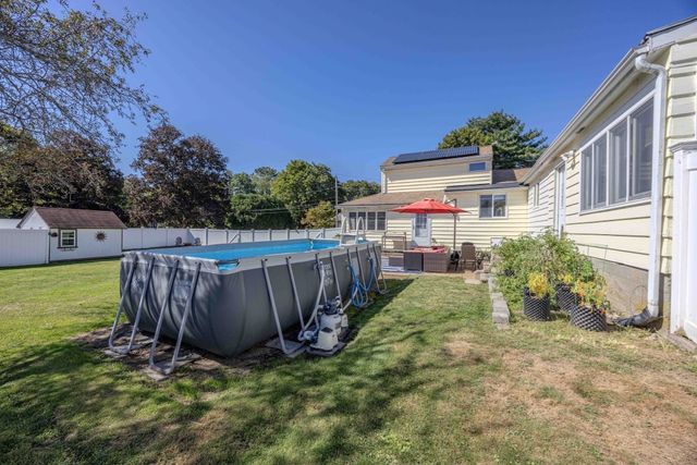 281 Village Street, Medway, MA 02053