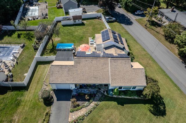 281 Village Street, Medway, MA 02053