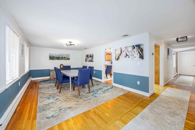 281 Village Street, Medway, MA 02053