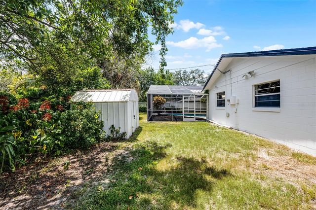 2632 DERBYSHIRE ROAD, Maitland, FL 32751