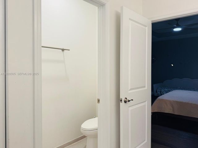 2491 SE 2nd St, Homestead, FL 33033