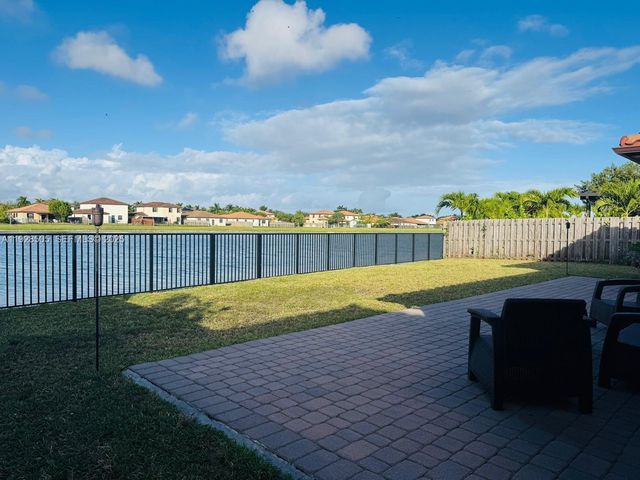 2491 SE 2nd St, Homestead, FL 33033