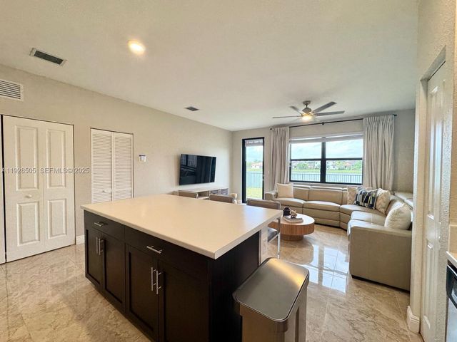 2491 SE 2nd St, Homestead, FL 33033