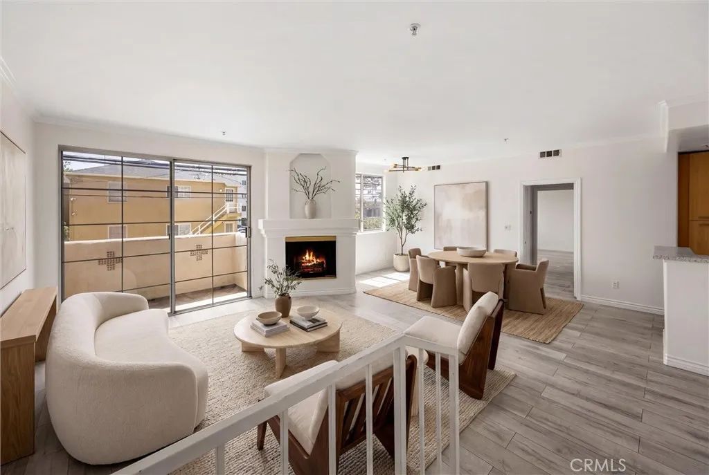 7122 La Tijera Boulevard H101, Los Angeles, CA 90045