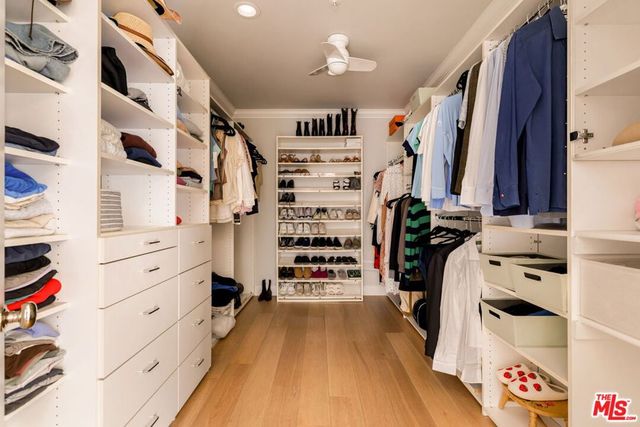11500 San Vicente Boulevard 414, Los Angeles, CA 90049
