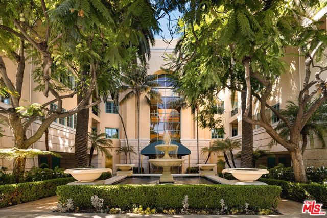 11500 San Vicente Boulevard 414, Los Angeles, CA 90049