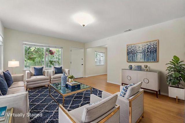 700 Mariposa Avenue, Mountain View, CA 94041