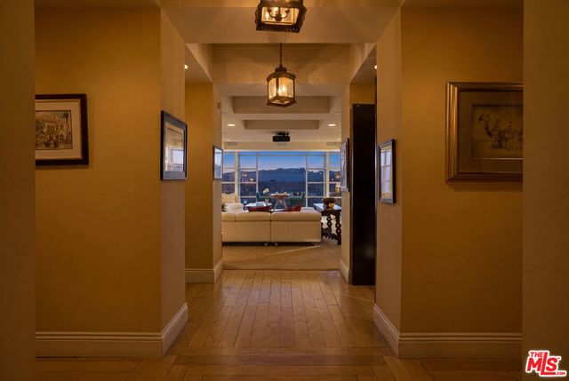 10380 Wilshire Boulevard 1501, Los Angeles, CA 90024