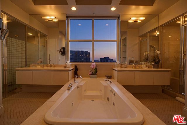 10380 Wilshire Boulevard 1501, Los Angeles, CA 90024