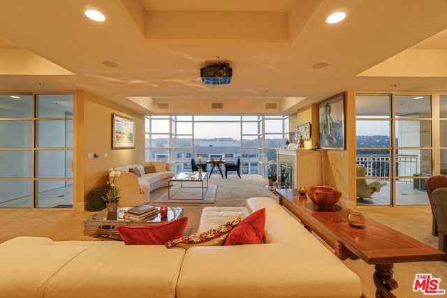 10380 Wilshire Boulevard 1501, Los Angeles, CA 90024