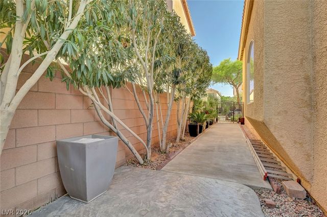 5416 Tulip Hill Avenue, Las Vegas, NV 89141
