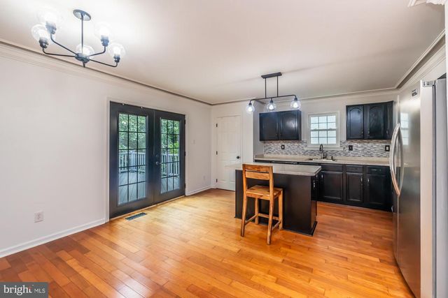129 COUNTRY RUN DR, Coatesville, PA 19320