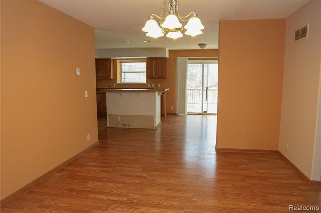 2755 Curtis Road, Leonard, MI 48367