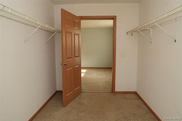 2755 Curtis Road, Leonard, MI 48367