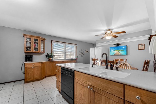 9344 Buchanan Street, Crown Point, IN 46307