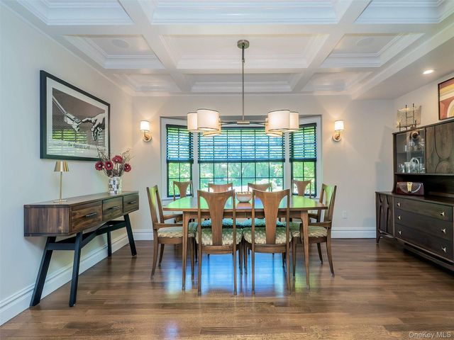 73 Lafayette Avenue, Sea Cliff, NY 11579