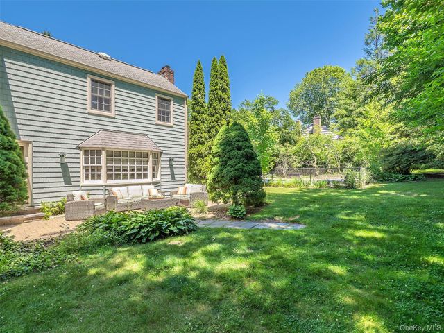 73 Lafayette Avenue, Sea Cliff, NY 11579