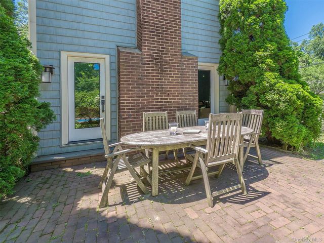 73 Lafayette Avenue, Sea Cliff, NY 11579