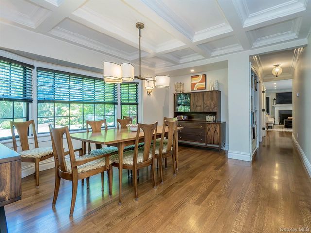 73 Lafayette Avenue, Sea Cliff, NY 11579