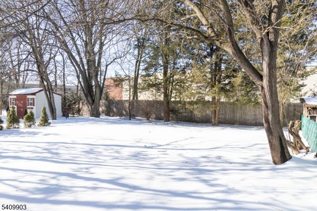 57 Berlant Ave, Linden City, NJ 07036