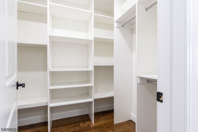 57 Berlant Ave, Linden City, NJ 07036