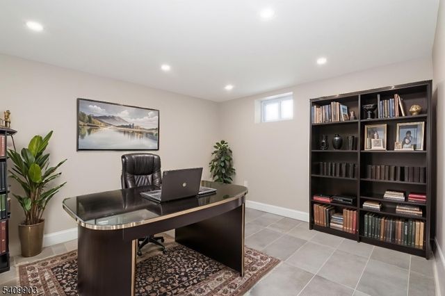 57 Berlant Ave, Linden City, NJ 07036