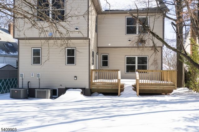 57 Berlant Ave, Linden City, NJ 07036