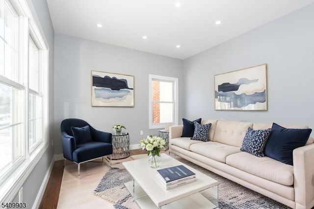 57 Berlant Ave, Linden City, NJ 07036