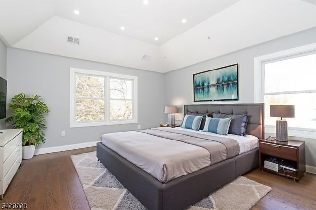 57 Berlant Ave, Linden City, NJ 07036