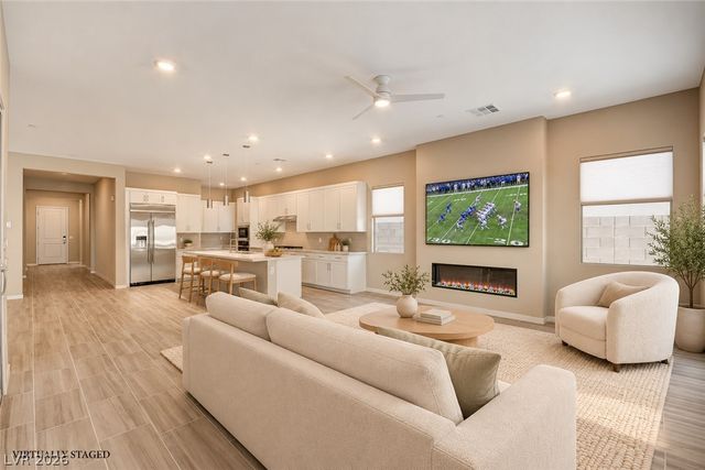 199 Bella Noche Street, Las Vegas, NV 89138