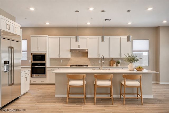 199 Bella Noche Street, Las Vegas, NV 89138
