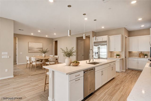 199 Bella Noche Street, Las Vegas, NV 89138