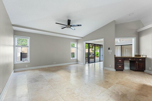 1598 SW 5th Avenue, Boca Raton, FL 33432