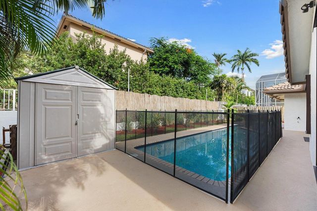 1598 SW 5th Avenue, Boca Raton, FL 33432