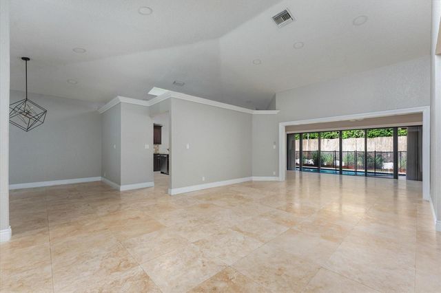 1598 SW 5th Avenue, Boca Raton, FL 33432