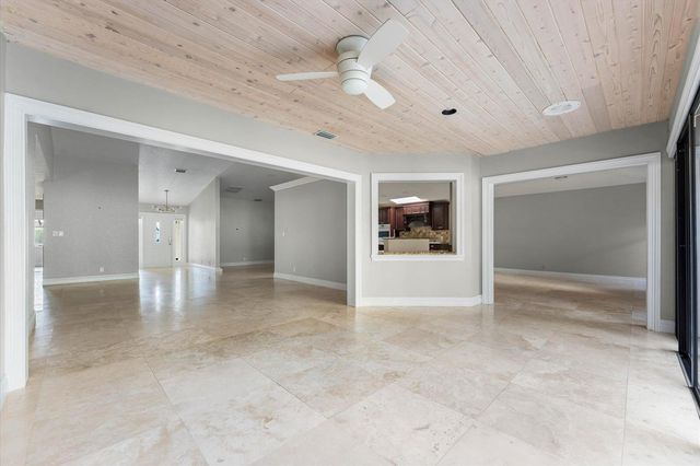 1598 SW 5th Avenue, Boca Raton, FL 33432
