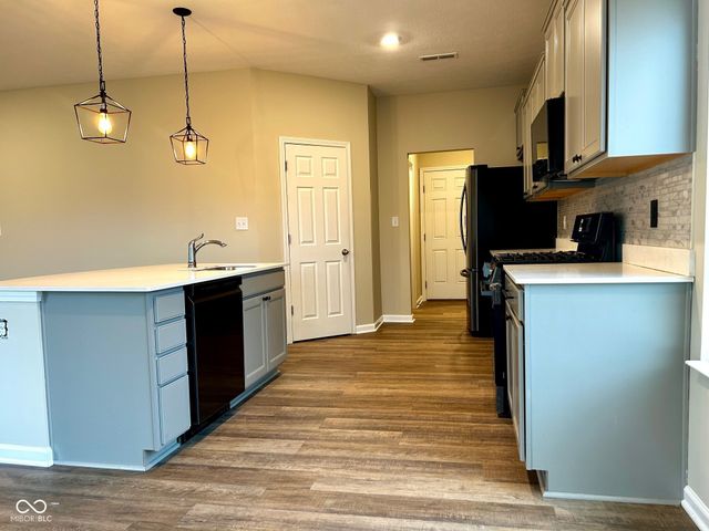 9789 Mystic Sun Court, Fishers, IN 46040