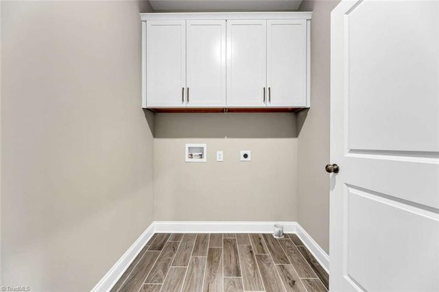 7008 Westfield Village Circle S, Summerfield, NC 27358