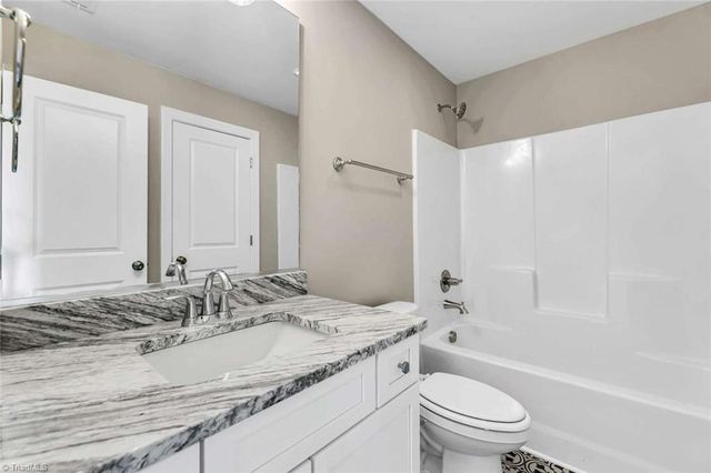 7008 Westfield Village Circle S, Summerfield, NC 27358
